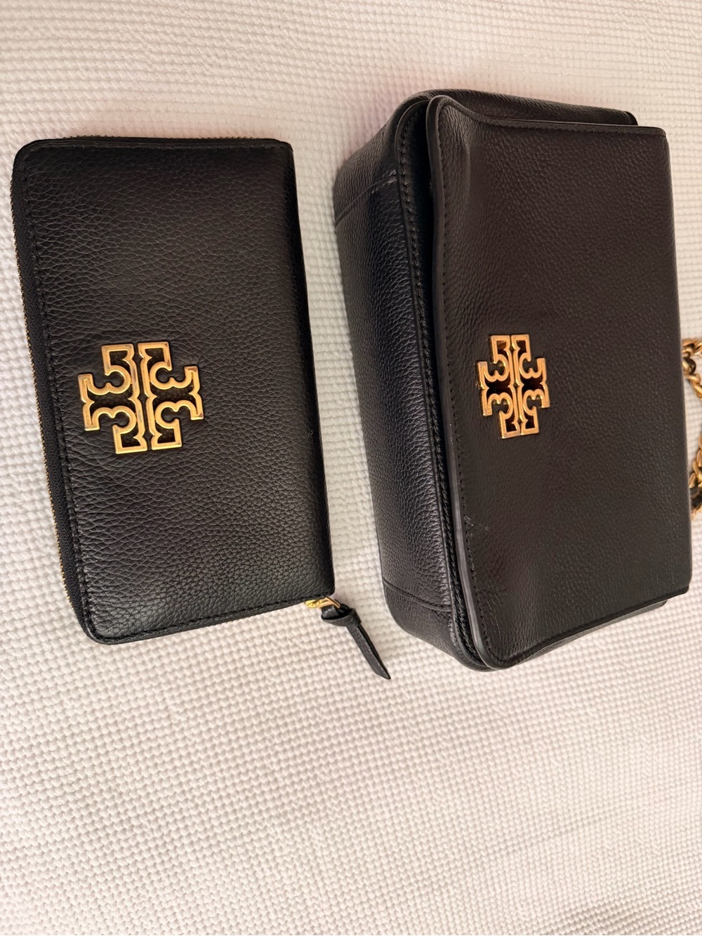Tory Burch Britten Black Leather Crossbody Purse with Zip Wallet - Gold Logo